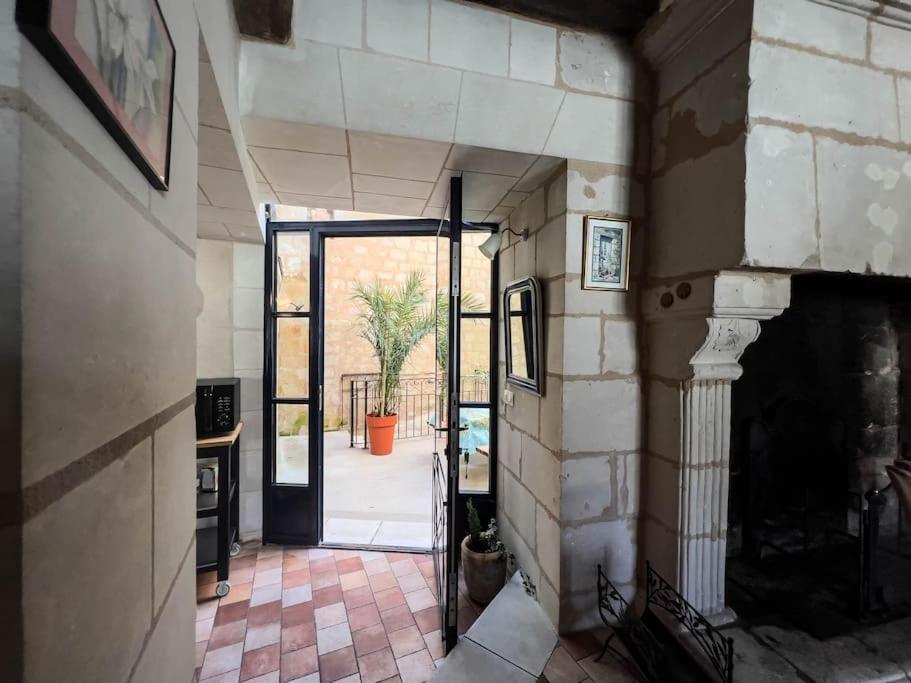 Maison Traditionnelle Centre Montsoreau Bagian luar foto